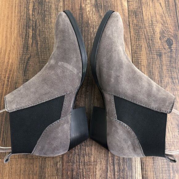 Aquatalia Suede Ankle Bootie Almond Toe Fionna Leather Made in Italy Size 7 Gray - Picture 7 of 16